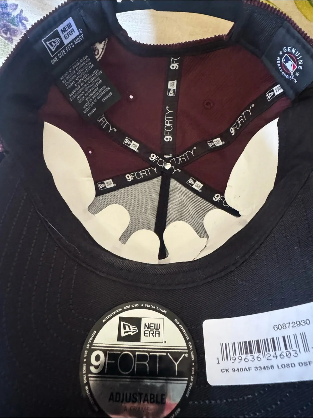 NWT DODGERS Corduroy Baseball Cap with LA Embroidery - Burgundy and Black